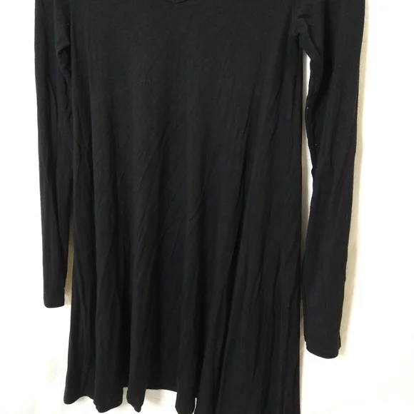 Garage Long Sleeve V Neck Dress - Picture 8 of 9
